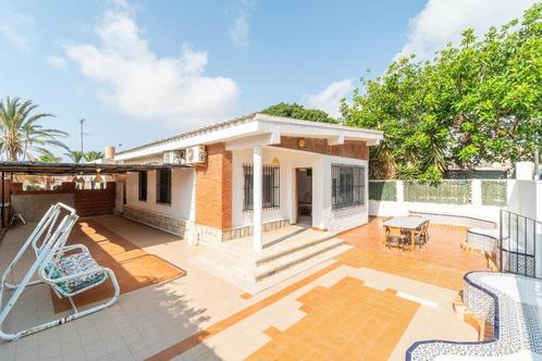 Charmant bungalow indépendant près de la mer à Torrevieja..., Immo, Étranger, Espagne, Maison d'habitation, Autres