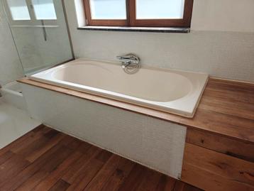 Bad en retro wastafel / lavabo, charme, vintage, emaille beschikbaar voor biedingen