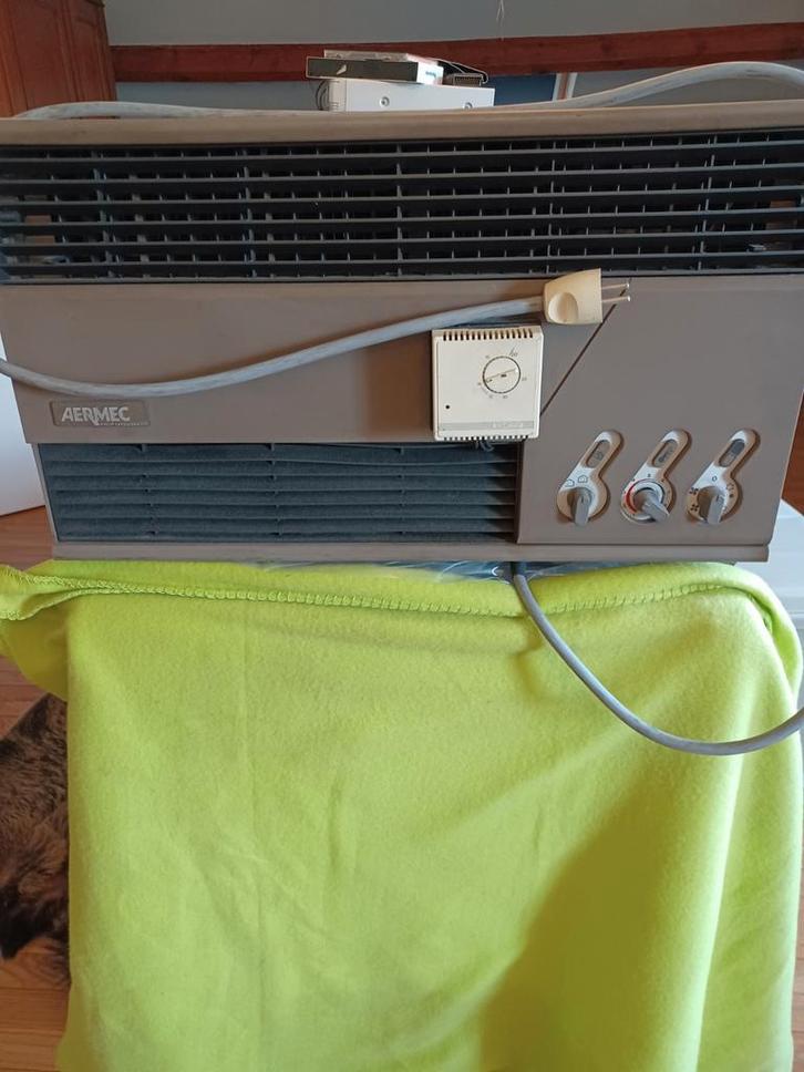 Airco toestel in werkende staat 220v, Elektronische apparatuur, Airco's, Minder dan 60 m³, 3 snelheden of meer, Koelen en Ontvochtigen