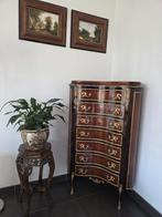 Handgemaakte ladekast in Louis XV stijl, Enlèvement