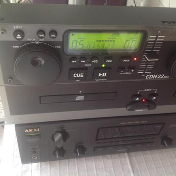 Professional Rack-Mount Dual CD player Numark  beschikbaar voor biedingen