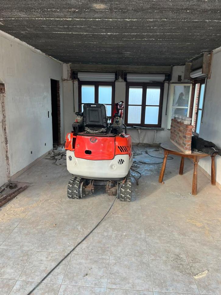 Mini graafmachine, Immo, Garages en Parkeerplaatsen