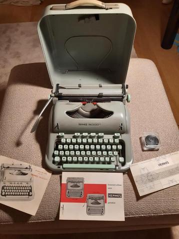 'HERMES 3000' schrijfmachine 
