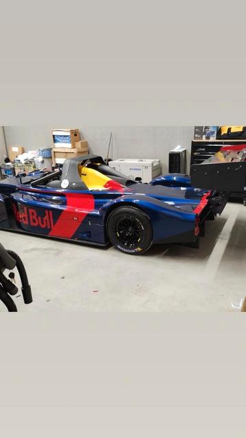 Car wrapping,bestikkering beschikbaar voor biedingen