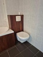 Hangtoilet + sanblock en toebehoren, Ophalen, Gebruikt