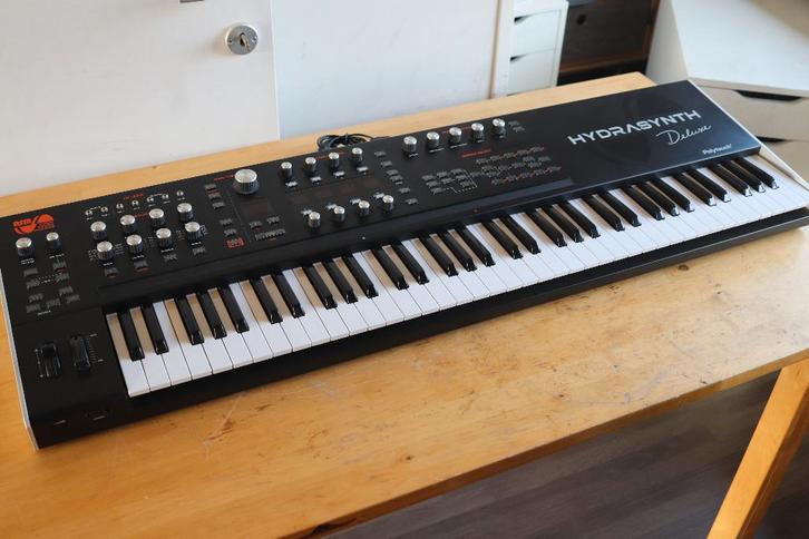 ASM hydra synth delux, Musique & Instruments, Synthétiseurs, Comme neuf, 76 touches, Autres marques, Avec connexion MIDI, Enlèvement