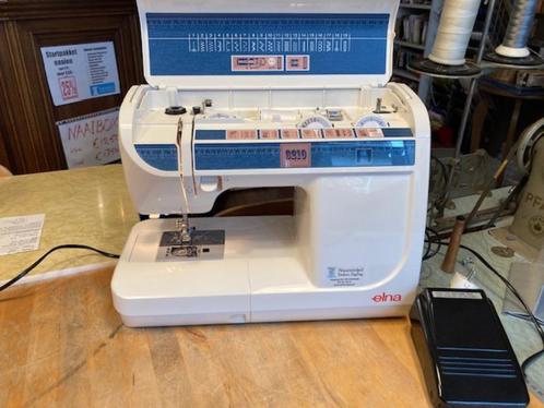 Elna 3210 Jeans - showroommodel IN NIEUWSTAAT, Hobby en Vrije tijd, Naaimachines en Toebehoren, Zo goed als nieuw, Naaimachine