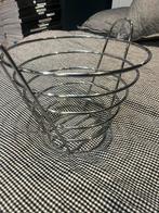 Metalen mand, Huis en Inrichting, Ophalen of Verzenden, Gebruikt, Mand