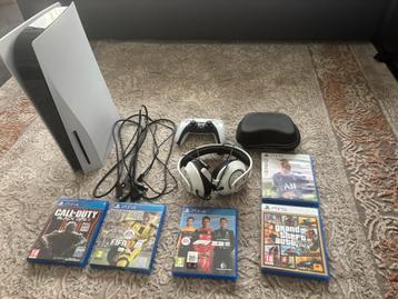 Ps5 + logitech g29 stuur en schakelbak + alle extra,s‼️⁉️ beschikbaar voor biedingen