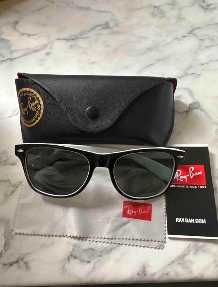 Rayban zonnebril, Handtassen en Accessoires, Zonnebrillen en Brillen | Heren, Zo goed als nieuw, Bril, Verzenden