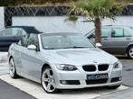 Bmw 320i Cabrio ** 130.000 km ** Navigatie ** xenon **, Auto's, BMW, Euro 5, Achterwielaandrijving, Zwart, Cabriolet