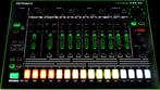 Roland TR-8 met stofkap en expansion pack 7x7, Enlèvement, Comme neuf, Roland