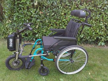 TriRide + Invacare-wagen (verstelbare rugleuning, hoofdsteun beschikbaar voor biedingen