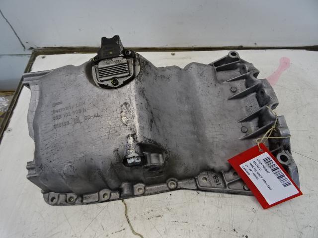 CARTER Volkswagen Passat (3B3) (06B103603N), Auto-onderdelen, Motor en Toebehoren, Volkswagen, Gebruikt