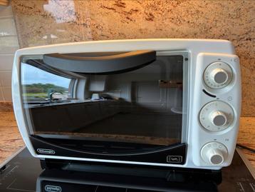 Oven vrijstaand DéLonghi beschikbaar voor biedingen