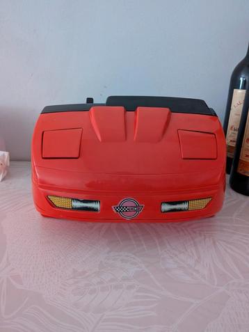 ZELDZAME Playmates Tomy Corvette Vintage rijspeelgoed beschikbaar voor biedingen