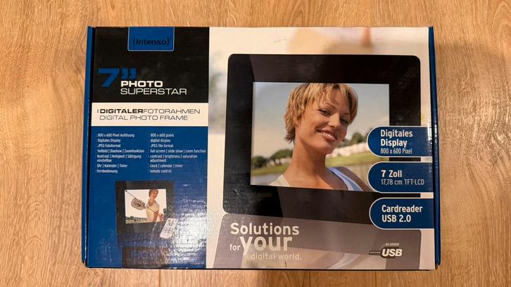 Intenso 7" PhotoSuperStar Digitale fotokader, Audio, Tv en Foto, Foto | Digitale fotokaders, Ophalen