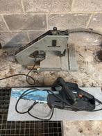 Scie a ruban et tronconneuse electrique black et decker, Enlèvement, Comme neuf