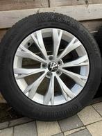 VW TIGUAN WINTERSET 17 INCH - 215/65/R17, Auto-onderdelen, Banden en Velgen, Ophalen, Banden en Velgen, 17 inch, Winterbanden