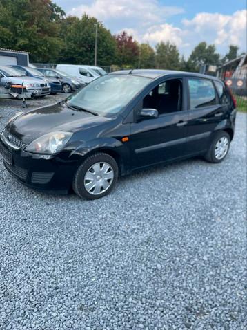 Ford Fiesta 1.3I Airco GEKEURD ! beschikbaar voor biedingen