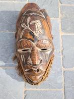 2 Afrikaanse maskers, Antiek en Kunst, Ophalen