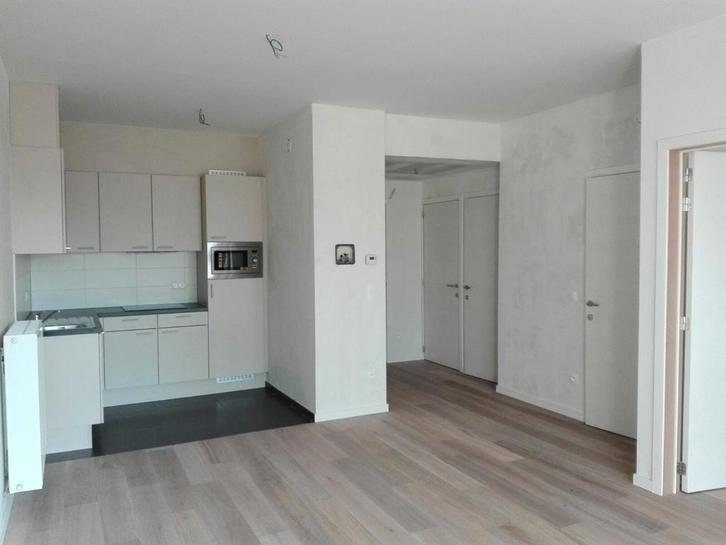 Nieuw appartem.te huur in assist. woning, Immo, Op zoek naar een appartement