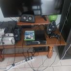 Xbox 360 en 2 kaskes en spelletjes gereviseerd, Ophalen, Zo goed als nieuw