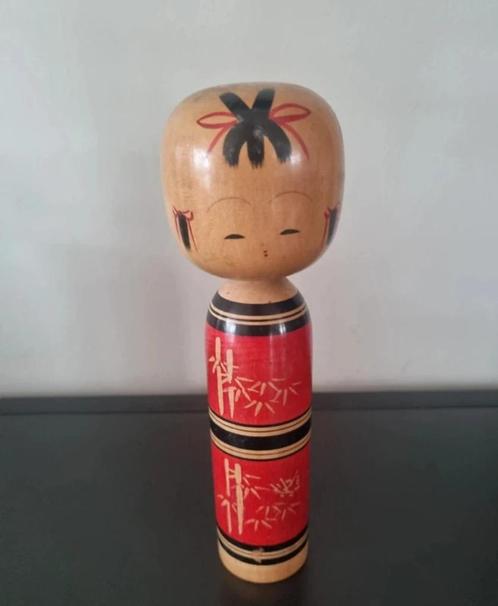 Mooie Sendai kokeshi van Kawamura Shoji, Antiek en Kunst, Kunst | Beelden en Houtsnijwerken, Verzenden