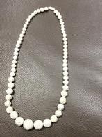 Mooi ketting met parels in meerschuim, Handtassen en Accessoires, Kettingen, Ophalen, Zo goed als nieuw, Beige, Steen of Mineraal