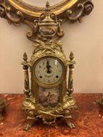 Antieke klokset met urnen & spiegel – Louis XV /Rococo-stijl, Enlèvement