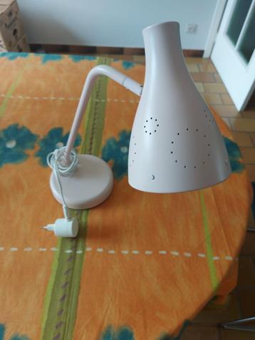 lamp beschikbaar voor biedingen