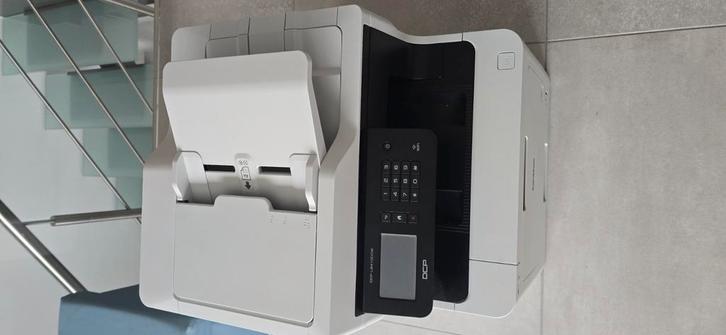 Imprimante laser couleur Brother DCP-L8410CDW, Computers en Software, Printers, Gebruikt, Printer, Laserprinter, Kleur printen
