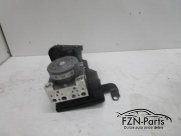 VW Golf 7 ABS Pomp (Hydraulic Unit Connector) beschikbaar voor biedingen
