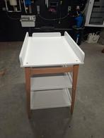 Quax verzorgingstafel, Ophalen