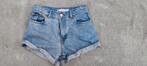 Levi's short, Ophalen