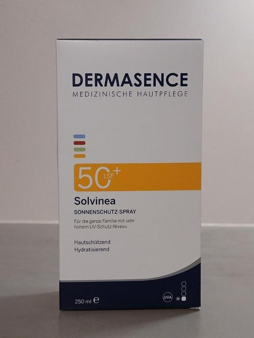 Zonbeschermende spray - factor 50 (Dermasence), Handtassen en Accessoires, Uiterlijk | Lichaamsverzorging, Nieuw, Zonnebrand of After Sun