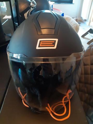 Motot helm nieuw maat xs 53-54  disponible aux enchères