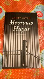 Mevrouw Hayat - Ahmet Altan, Ophalen of Verzenden, Zo goed als nieuw