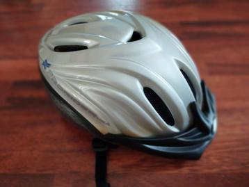 Casque cycliste  beschikbaar voor biedingen