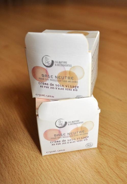 Crème soin visage base neutre 2 pots 50ml Neufs emballés, Handtassen en Accessoires, Uiterlijk | Gezichtsverzorging, Nieuw, Verzorging