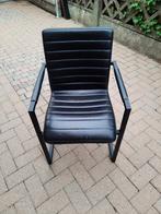 Zwarte lederen stoel, Huis en Inrichting, Zetels | Zetels, Ophalen, Zo goed als nieuw, Eenpersoons, Metaal