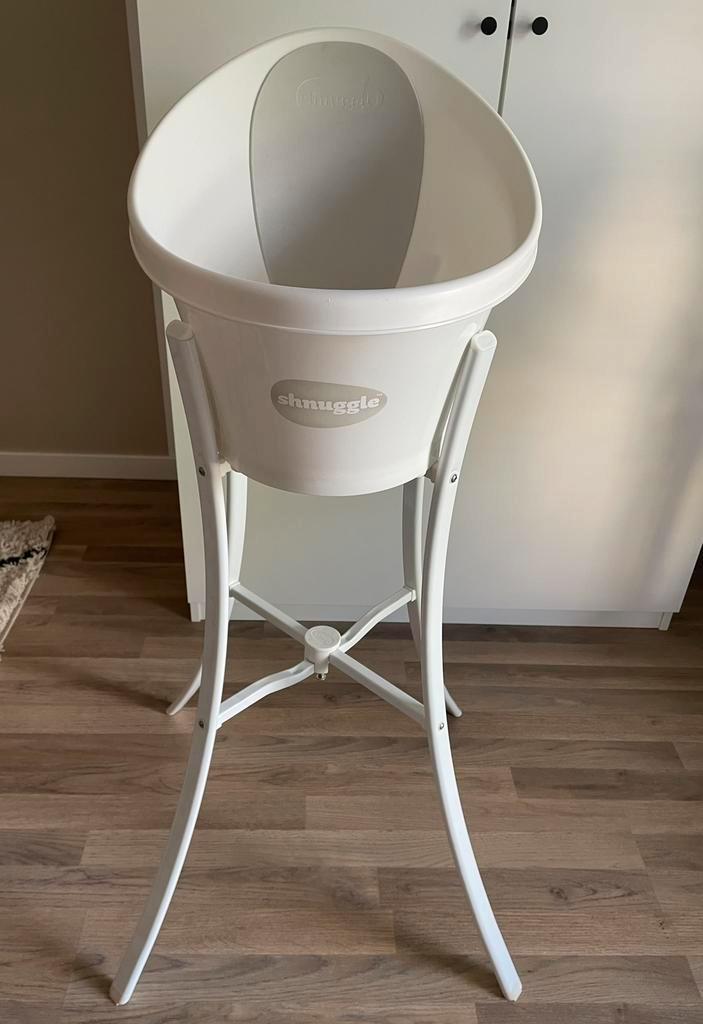 Bad en badstaander van Shnuggle, Kinderen en Baby's, Badjes en Verzorging, Zo goed als nieuw, Badje, Ophalen