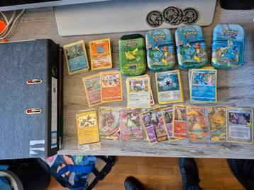 Verzameling Pokémon kaarten verschillende sets. beschikbaar voor biedingen