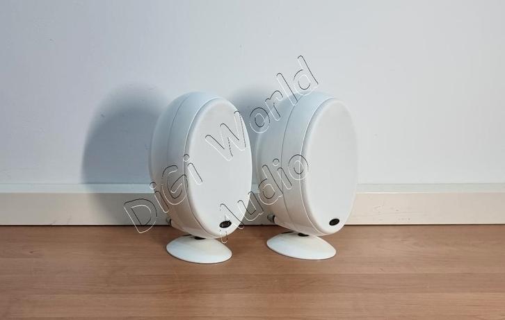 KEF KHT3005SE hoogglans wit, Audio, Tv en Foto, Luidsprekerboxen, Zo goed als nieuw, Front, Rear of Stereo speakers, 60 tot 120 watt