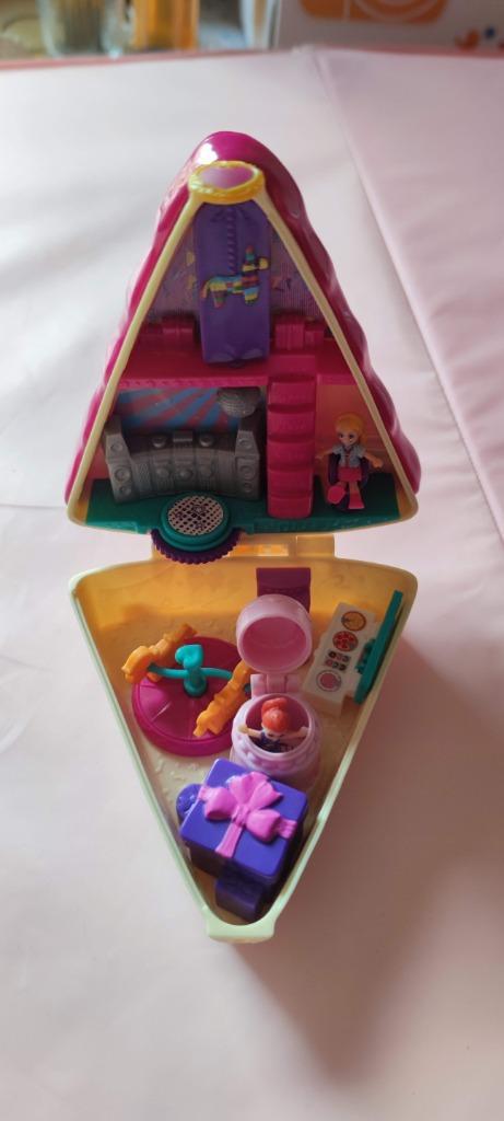 Polly Pocket Pocket World Verjaardagstaart NIEUWSTAAT, Verzamelen, Poppetjes en Figuurtjes, Zo goed als nieuw, Ophalen of Verzenden