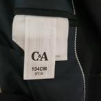 Costume 9 ans, Enlèvement