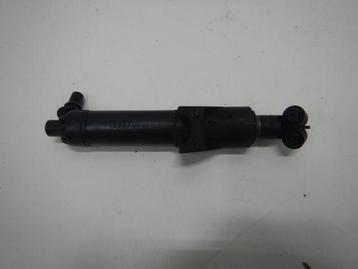 Audi A4 A5 8W Koplampsproeier KLS Links 8W0955101A beschikbaar voor biedingen