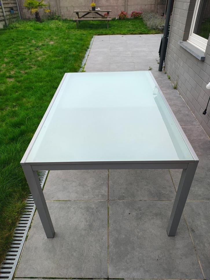 Verlengbare glazen/metalen tafel (binnen), Huis en Inrichting, Tafels | Eettafels, Zo goed als nieuw, 50 tot 100 cm, 150 tot 200 cm