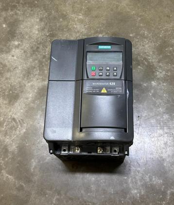 Siemens frequentieregelaar 2.2kW 1x230V --> 3x230V, Envoi, Utilisé