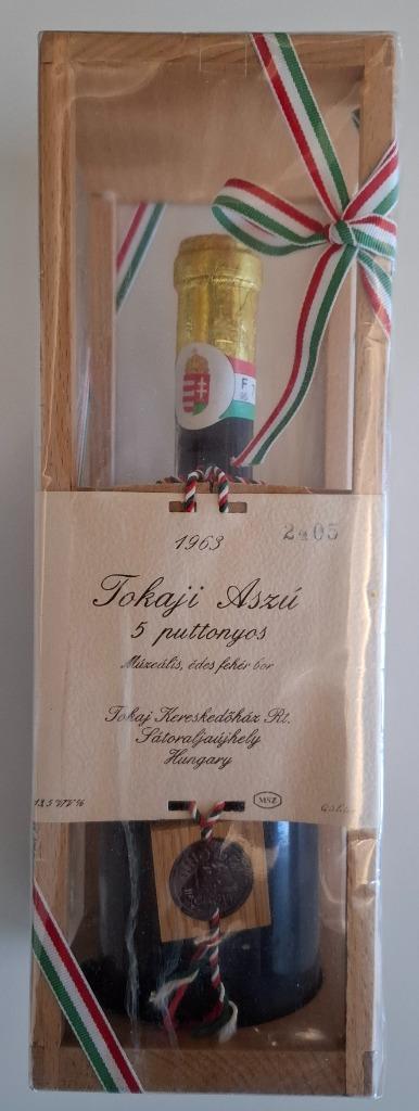 Hongarije's beroemdste dessertwijnTokaji, 1963 Sweet Wine., Verzamelen, Wijnen, Nieuw, Rode wijn, Overige gebieden, Vol, Ophalen of Verzenden